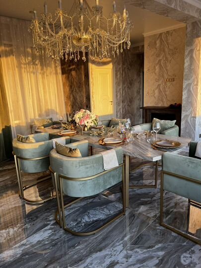 3-к. квартира, 121 м², 16/17 эт.