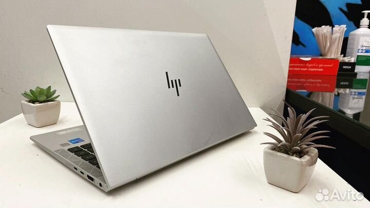 Hp elitebook 840 g8 16 озу 256 SSD как новый
