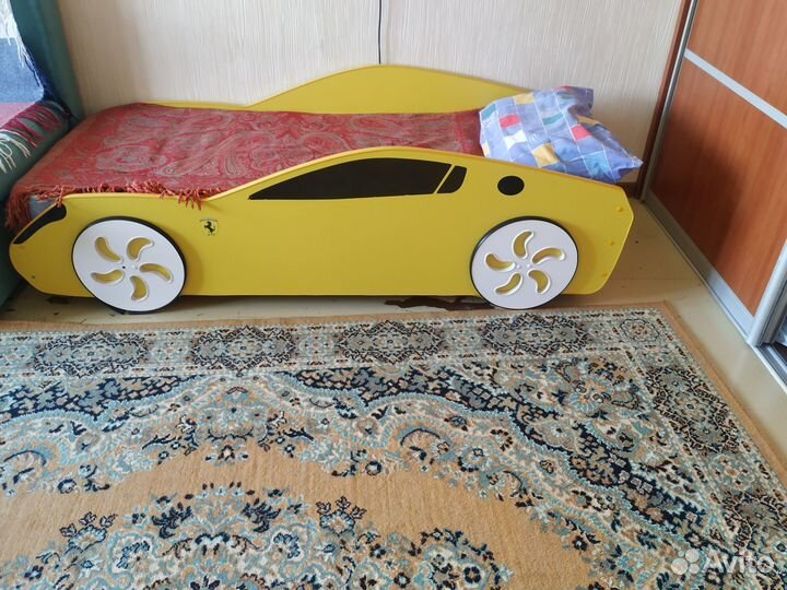 Кровать-машина