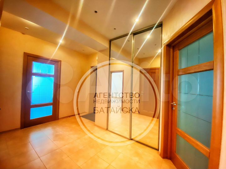 3-к. квартира, 85 м², 3/5 эт.