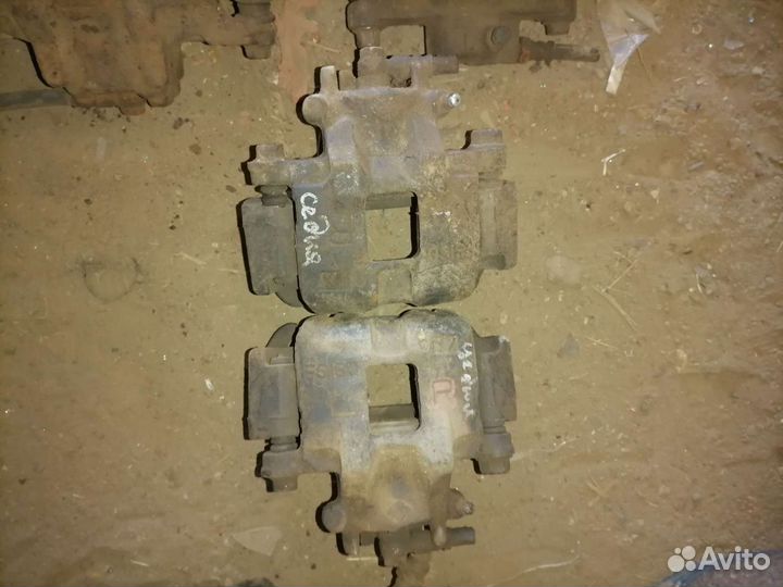 Тормозной супорт митсубиси цедия