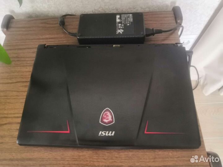 Игровой ноутбук msi core I7 8750h, gtx 1060, 16