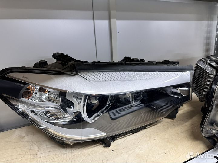 Фары оригинал в сборе BMW G30 LED