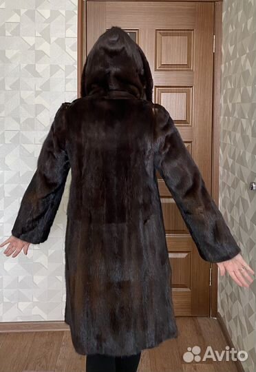 Шуба норковая 46