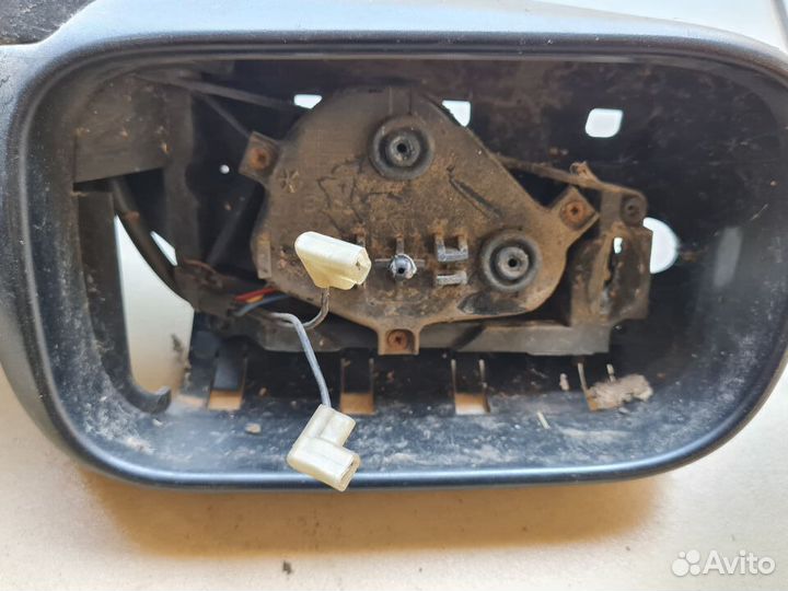 Зеркало заднего вида nissan primera P11