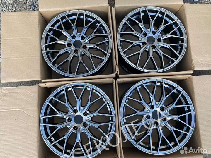 Volkswagen r17 5-112 графит новые диски