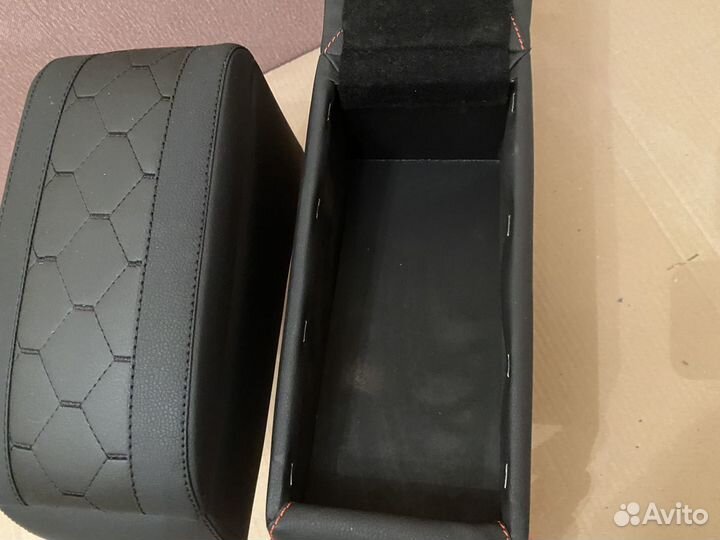 Подлокотник ваз 2110 2112 2114 2109