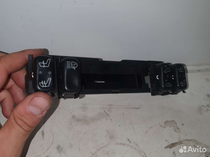 Блок кнопок обогрева сидений mercedes e w210