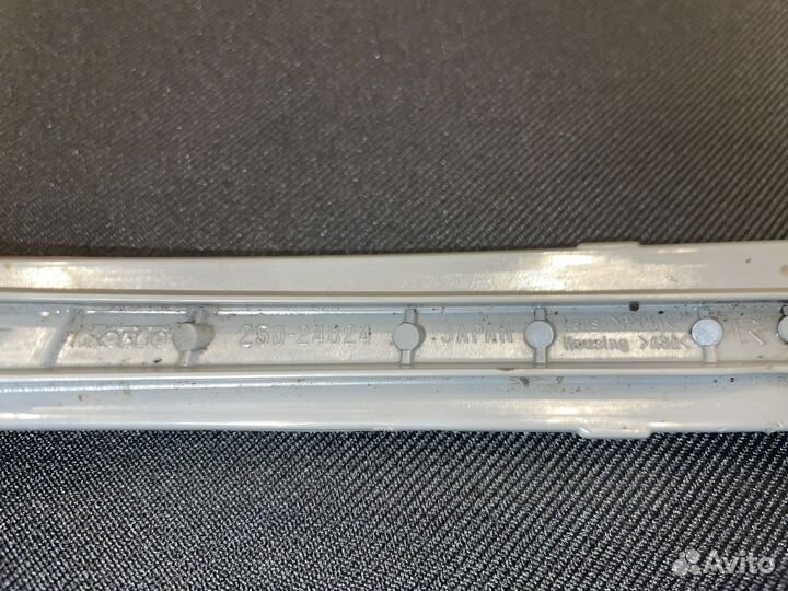 Катафот правый Nissan Almera g15