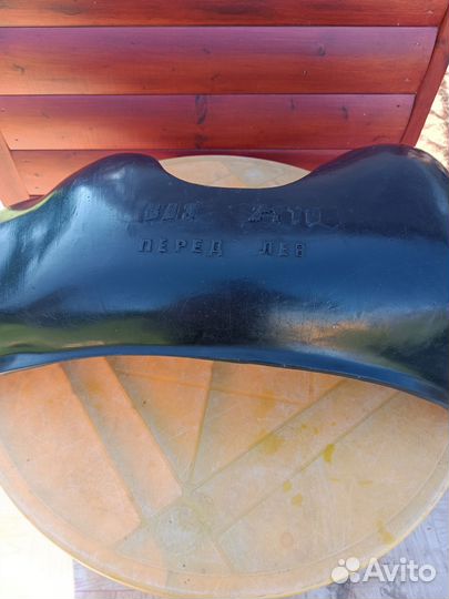 Подкрылок передний левый Приора