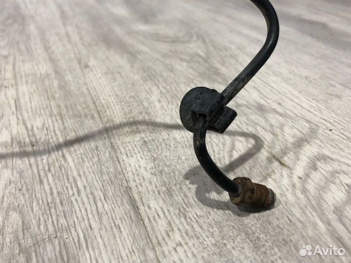 Трубка тормозная задняя левая Peugeot 408 2012