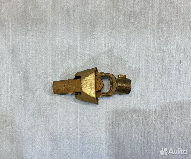 Рулевой карданчик Toyota Mark II JZX110