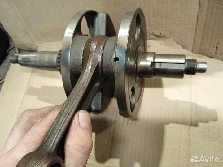 Коленвал Yamaha XT600