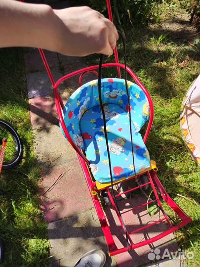 Детские зимние санки на колесах с подкладкой