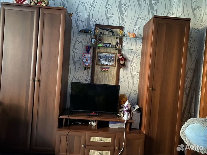Стенка в гостиную