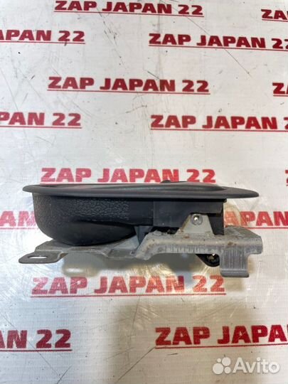 Ручка двери внутренняя передняя правая Mitsubishi