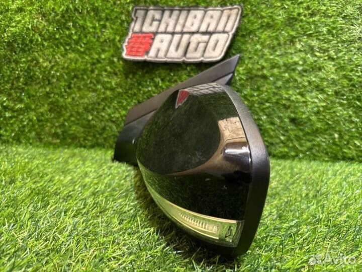 Зеркало бокового вида переднее левое Hyundai