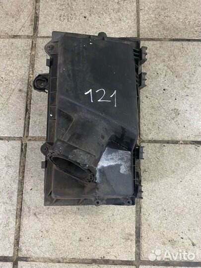 Корпус воздушного фильтра skoda octavia 1 1,6 AKL