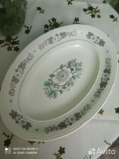 Много посуды СССР