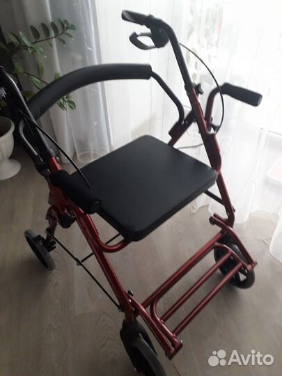 Инвалидная кляска