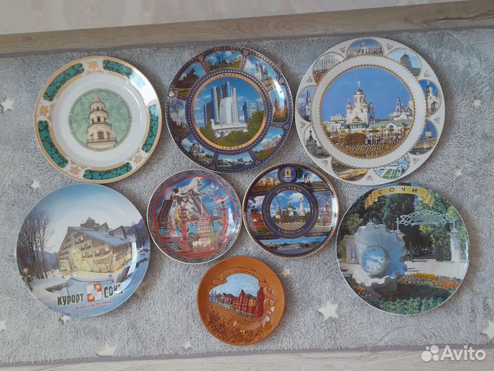 Настенные сувенирные тарелки много, листайте