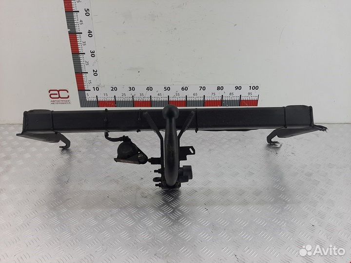 Фаркоп для Toyota Avensis 2 (T250)