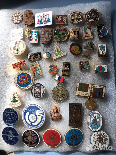 Значки Женщины Женский конгресс DFD fdif