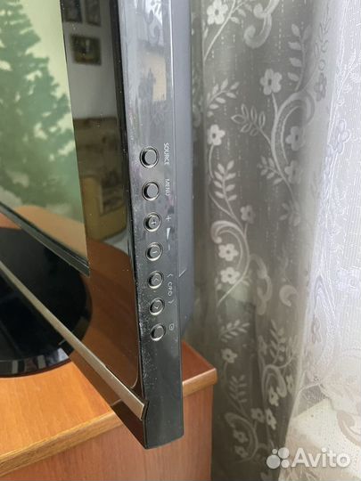 Телевизор samsung
