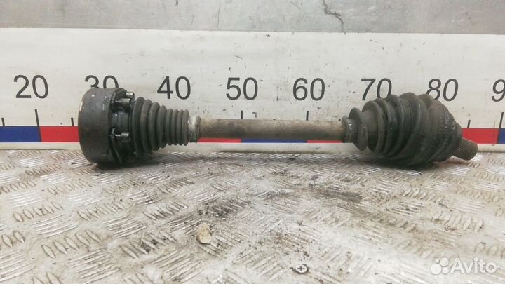 Полуось передняя левая (приводной вал, шрус)