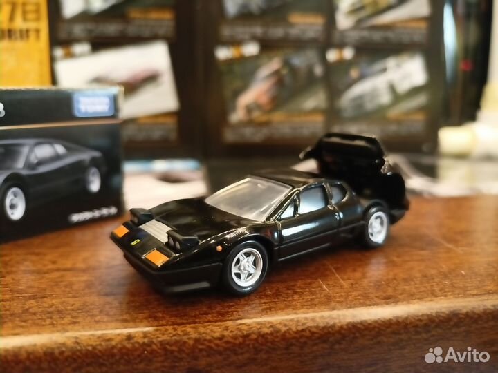 Ferrari 512BB. tomica premium 1/64