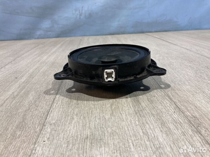 Динамик штатный Renault Logan 2 / Sandero 2