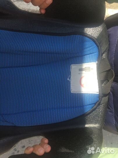 Детский бустер автомобильный