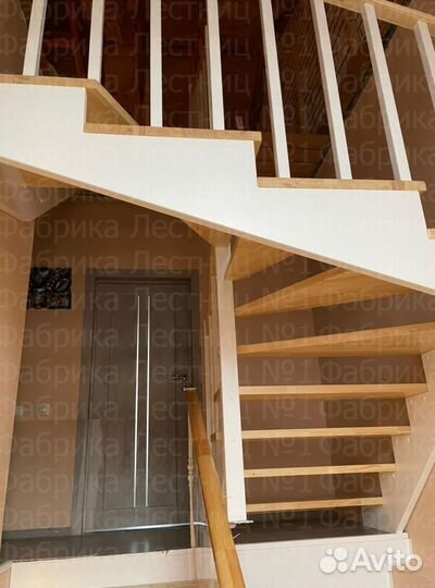 Лестница из массива дерева