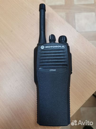 Рация Motorola CP040
