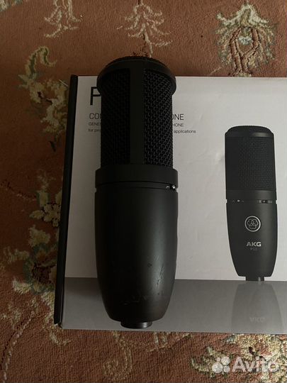 Студийный микрофон akg p120
