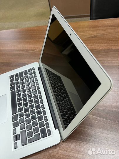 Apple MacBook Air 13
