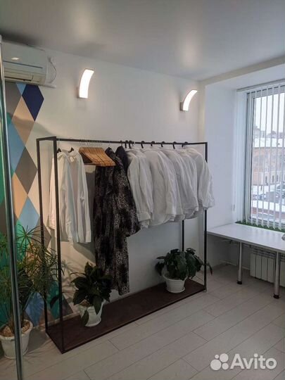 Вешалка напольная