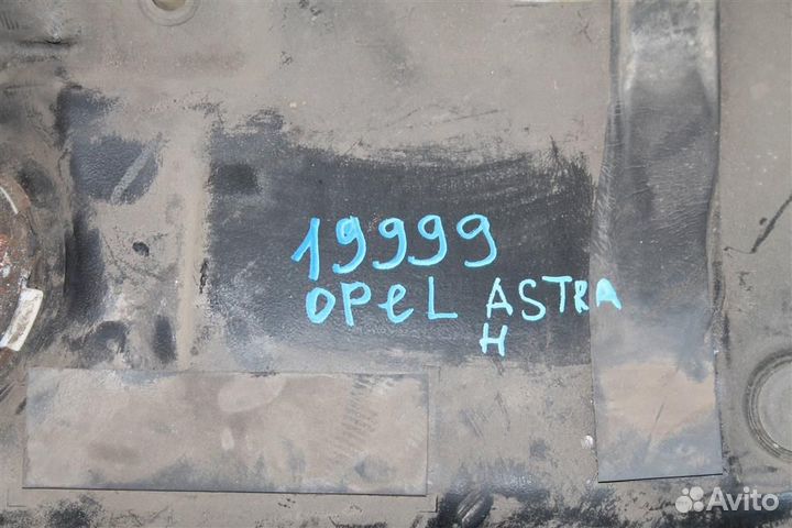 Бензобак Opel Astra H