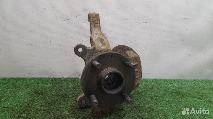 Кулак поворотный передний левый Chevrolet Lacetti