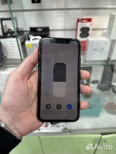 iPhone Xr, 128 ГБ