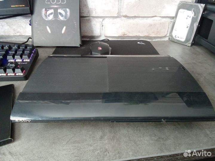 Sony PS3 super slim