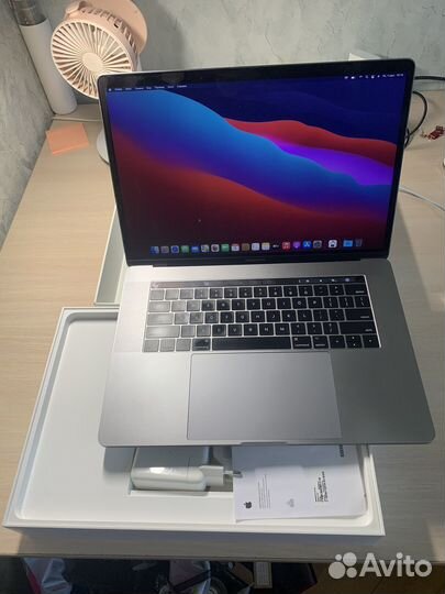 Macbook Pro 15 2017 новый аккумулятор