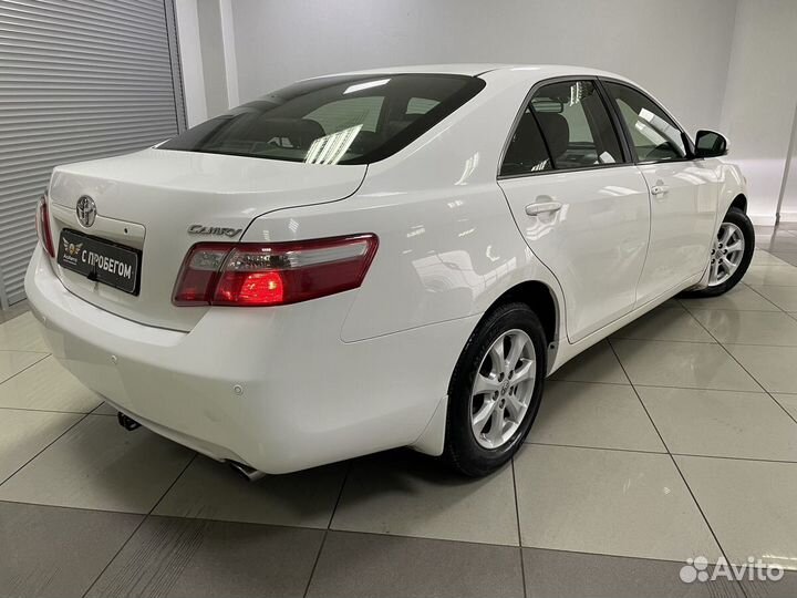 Toyota Camry 2.4 AT, 2011, 305 646 км
