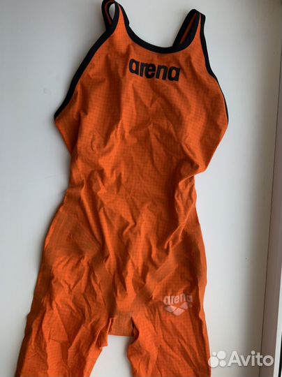 Карбоновый гидрокостюм Arena