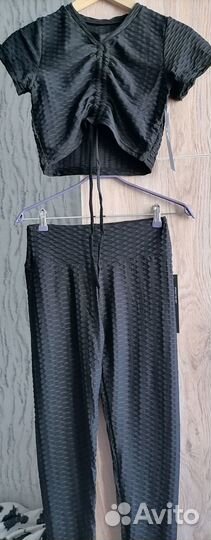 Спортивный костюм женский для фитнеса