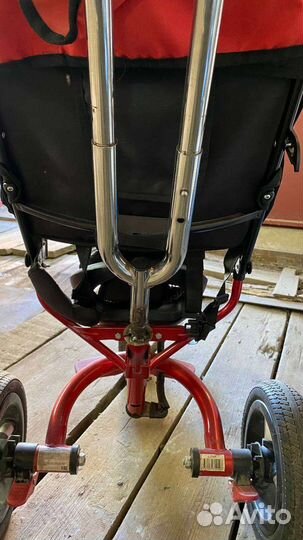 Детский велосипед с ручкой