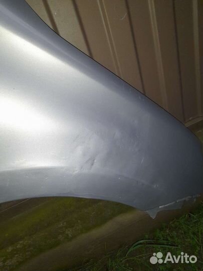 Крыло переднее на гранту