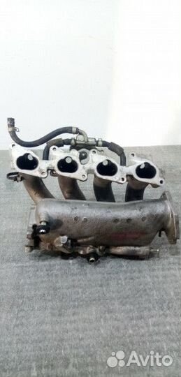 Коллектор впускной Nissan Avenir 1 (W10)
