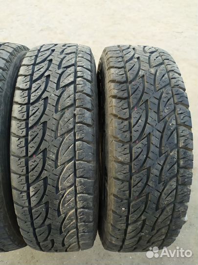 Bridgestone Dueler A/T D694 215/65 R15 100S