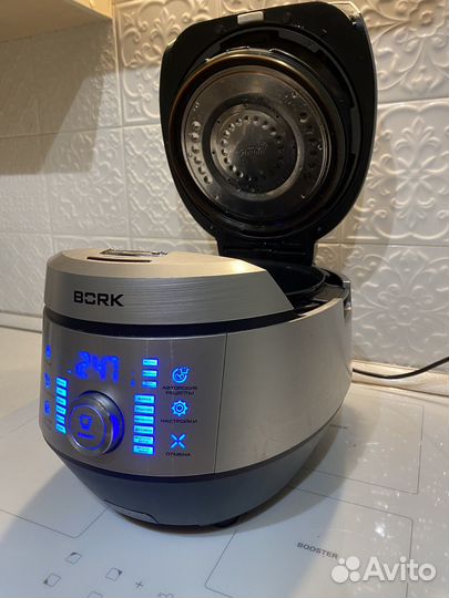Мультиварка bork u800